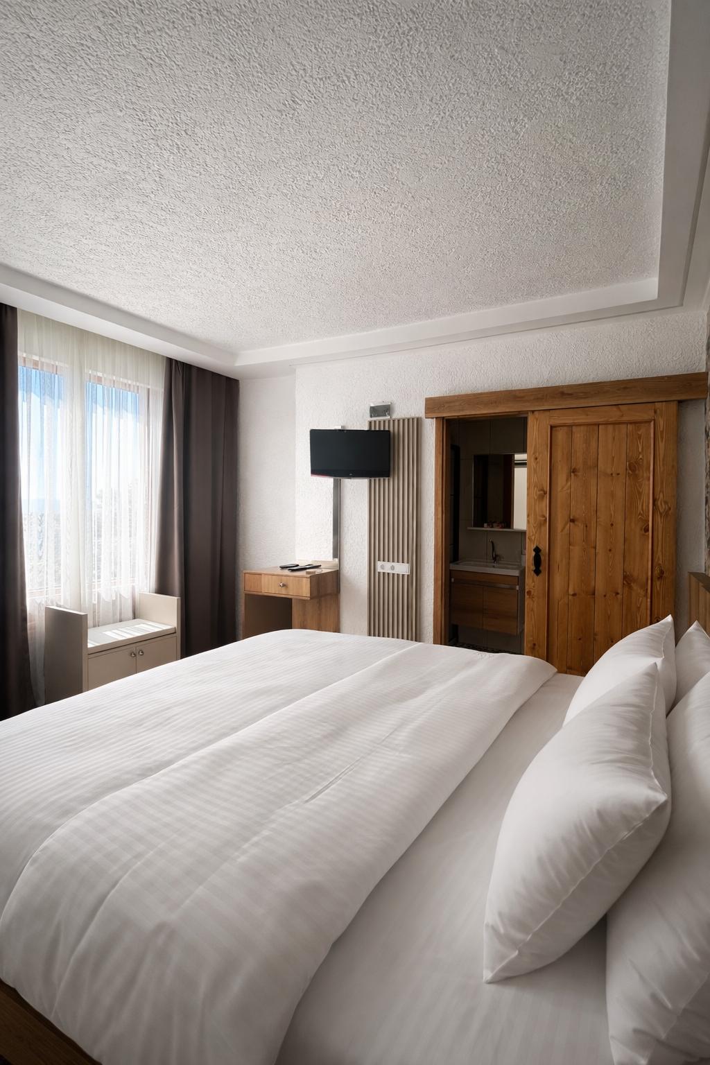 Standart Deniz Manzaralı Balkonsuz Oda